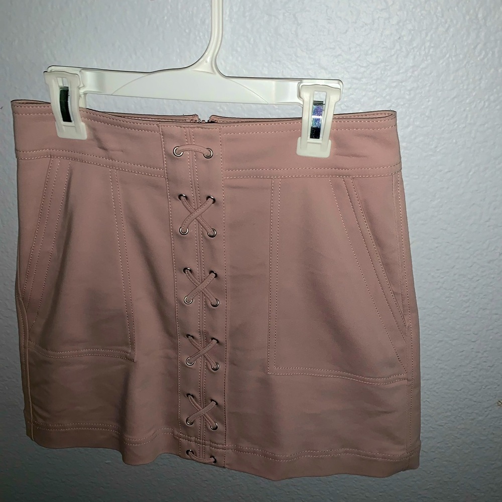 very good condition never worn skirt from Express